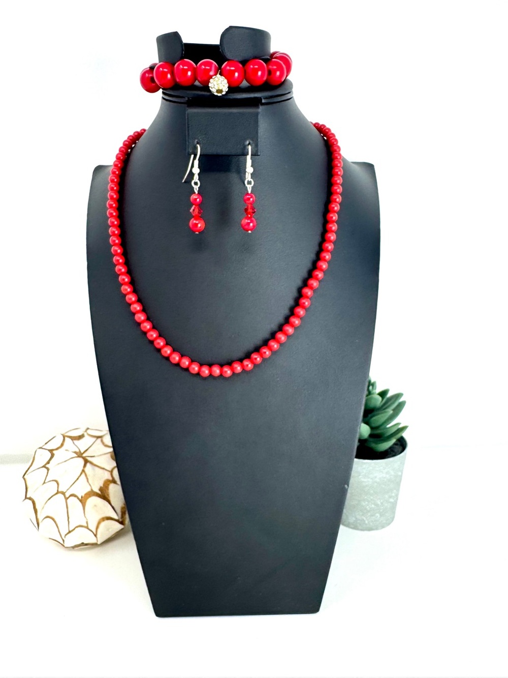 Faceted Red Beaded Necklace, Bracelet, and Earrings Set